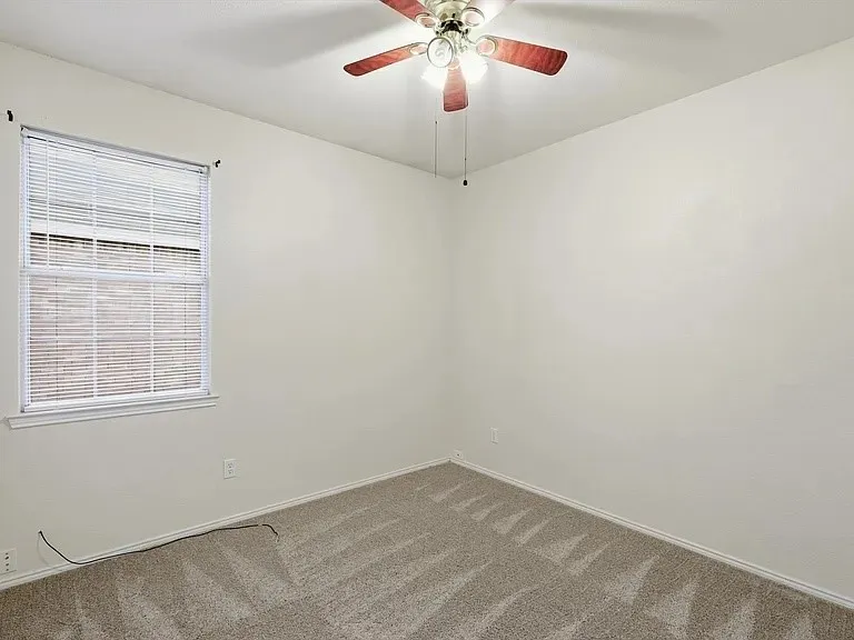 1048 Harriman Drive Saginaw, TX 76131