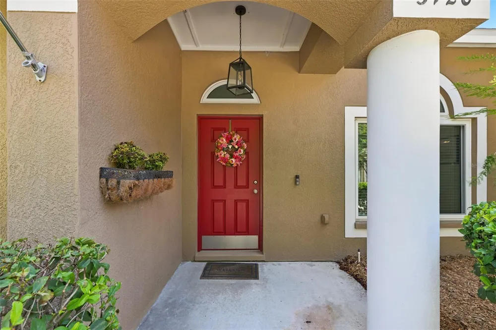 3720 TREELINE DRIVE Valrico, FL 33596