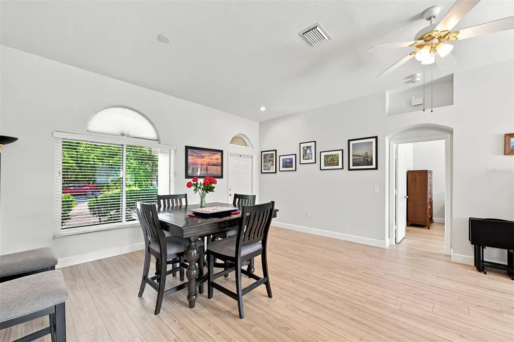 3720 TREELINE DRIVE Valrico, FL 33596