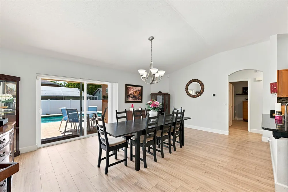 3720 TREELINE DRIVE Valrico, FL 33596