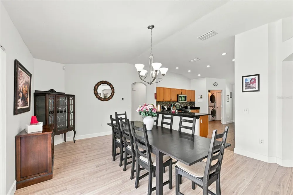 3720 TREELINE DRIVE Valrico, FL 33596