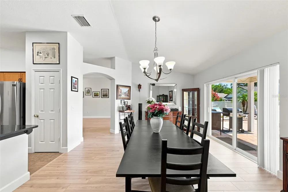 3720 TREELINE DRIVE Valrico, FL 33596