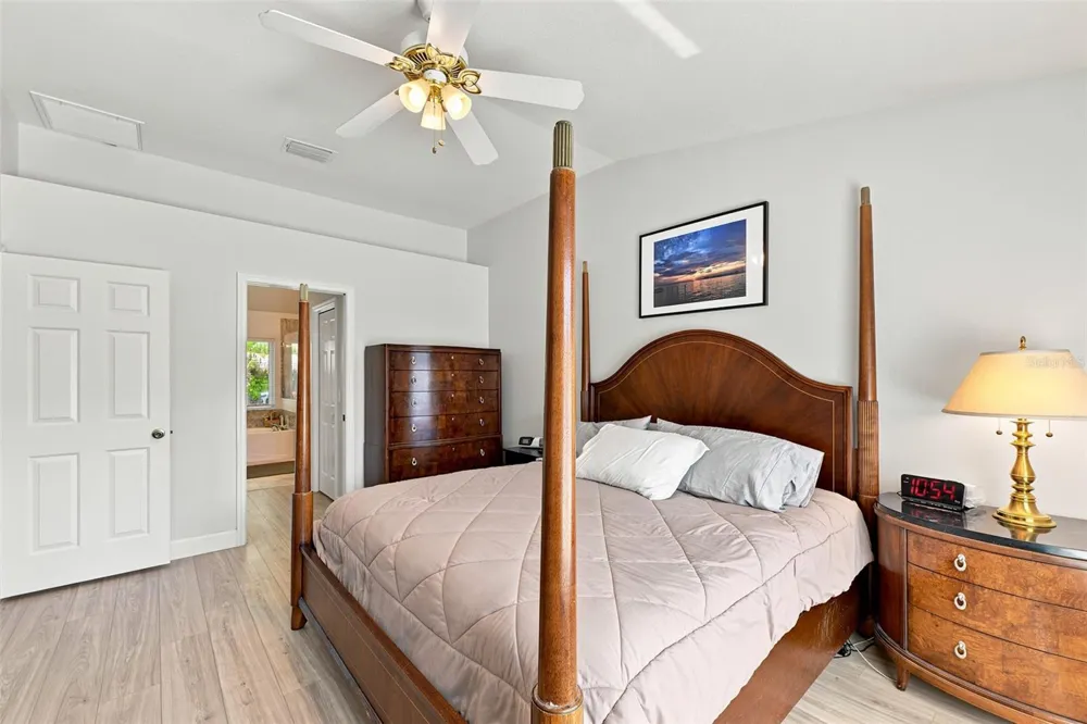 3720 TREELINE DRIVE Valrico, FL 33596
