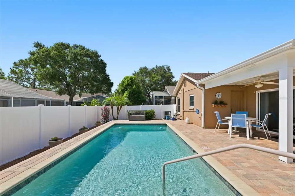 3720 TREELINE DRIVE Valrico, FL 33596