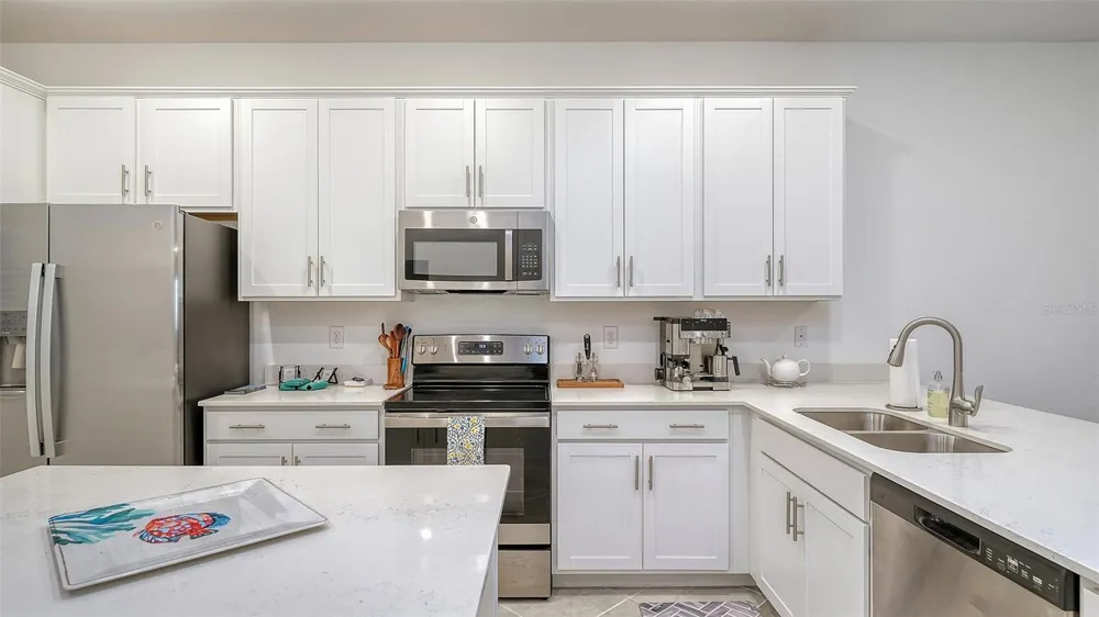 12240 WELLEN GOLF STREET #403 Venice, FL 34293