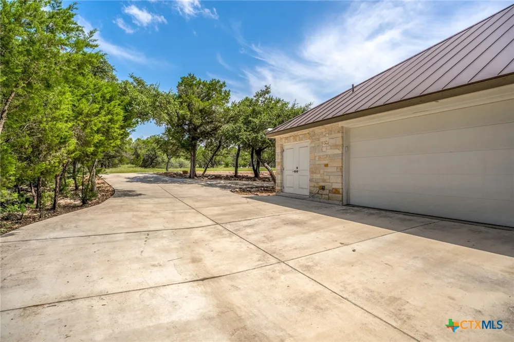 602 Didgeridoo Trail New Braunfels, TX 78132