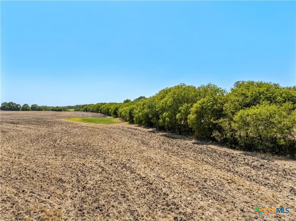 12 T M West Parkway West, TX 76691