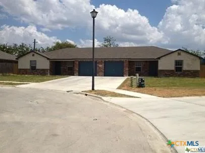 3011 Baldwin Loop Killeen, TX 76549