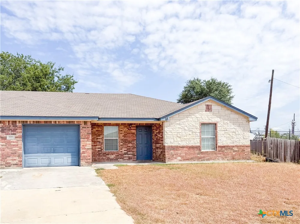 3011 Baldwin Loop Killeen, TX 76549