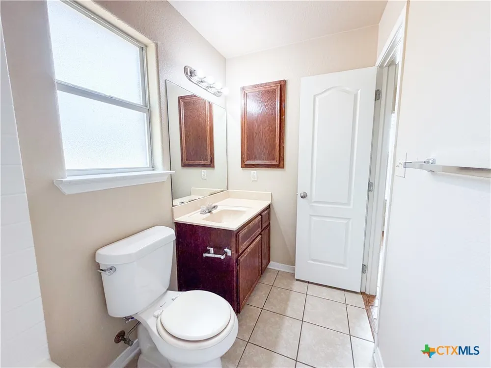 3011 Baldwin Loop Killeen, TX 76549