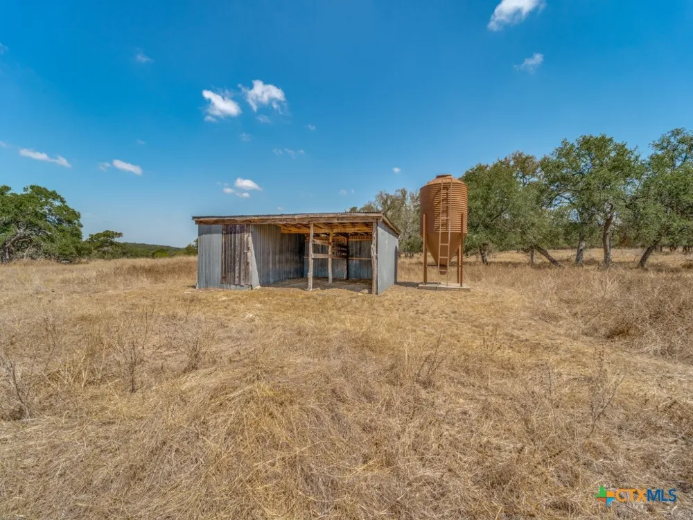 1660 McIver Road Canyon Lake, TX 78133