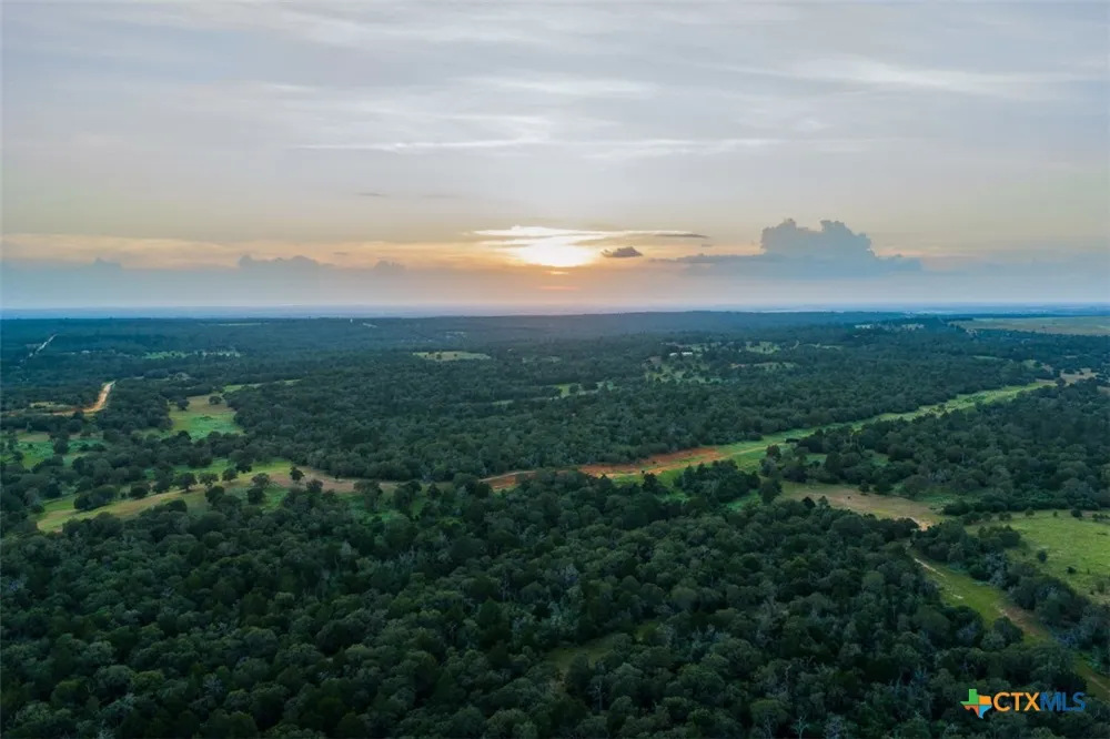 2524 Sandy Fork Road Harwood, TX 78616