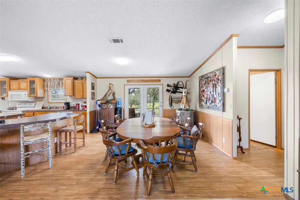 2524 Sandy Fork Road Harwood, TX 78616