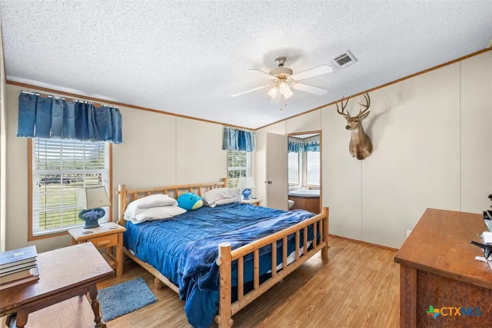2524 Sandy Fork Road Harwood, TX 78616