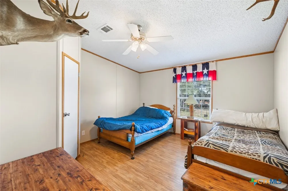 2524 Sandy Fork Road Harwood, TX 78616