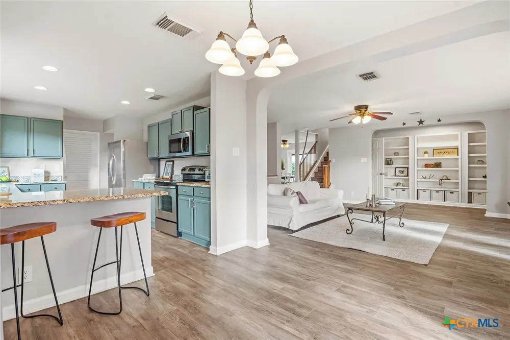 5913 Temerity Way Bulverde, TX 78163