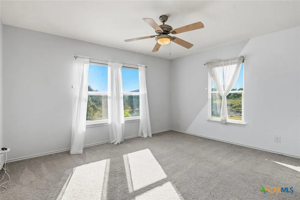 5913 Temerity Way Bulverde, TX 78163