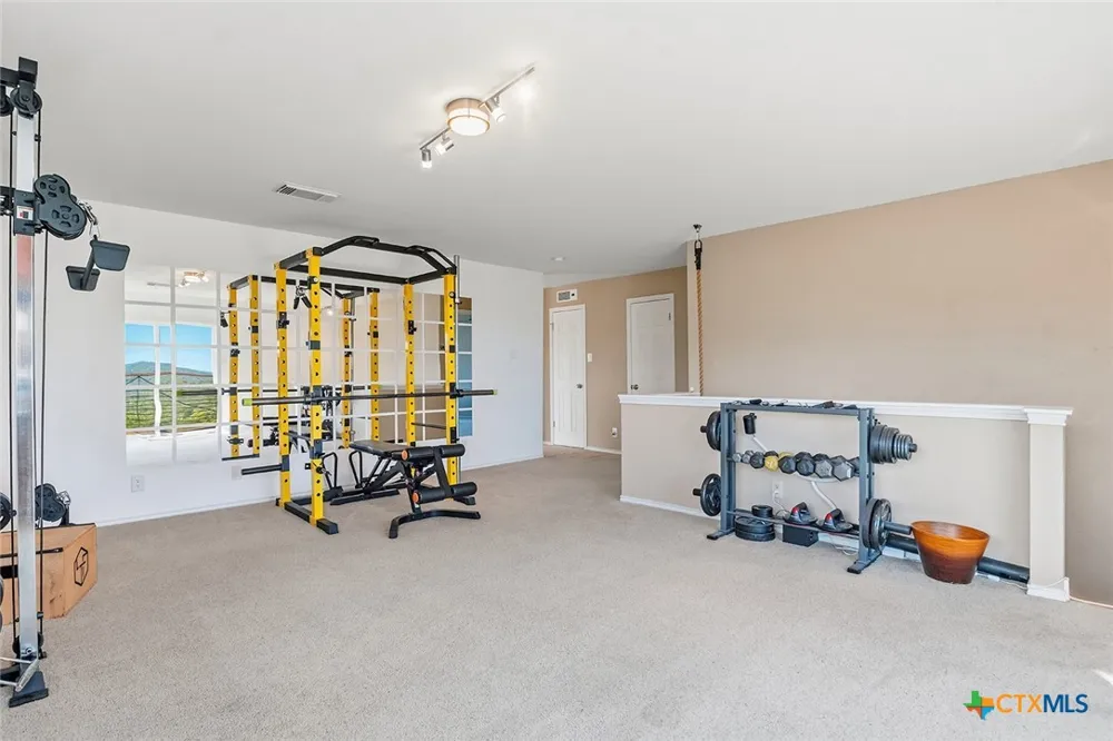 5913 Temerity Way Bulverde, TX 78163
