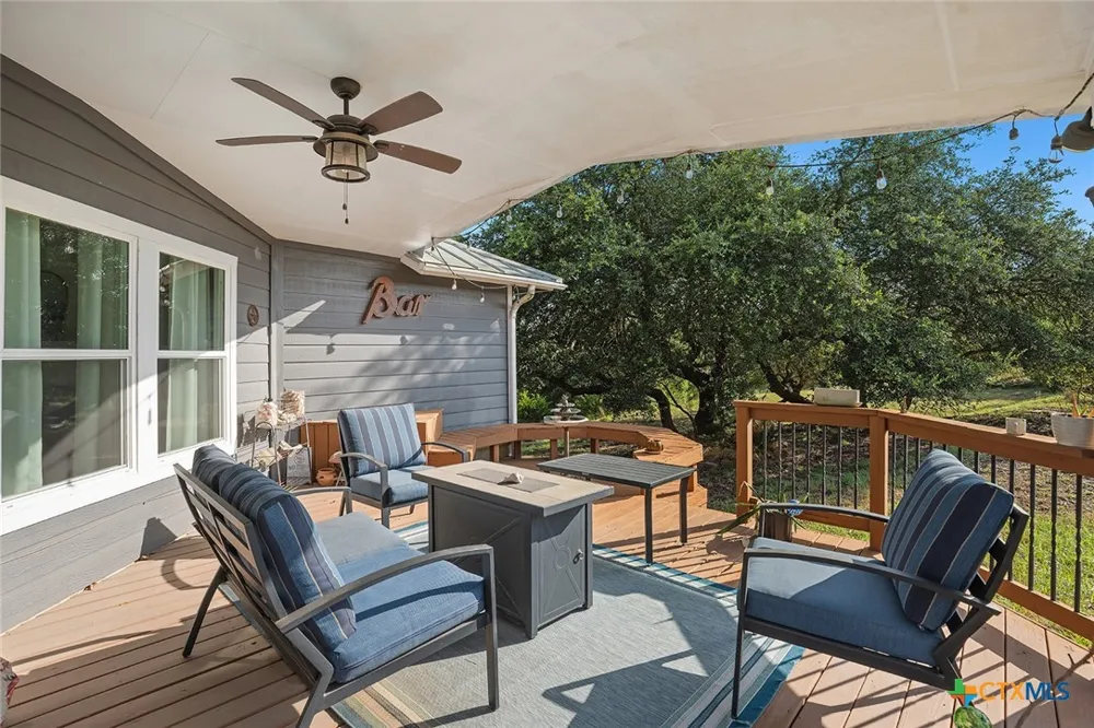 5913 Temerity Way Bulverde, TX 78163