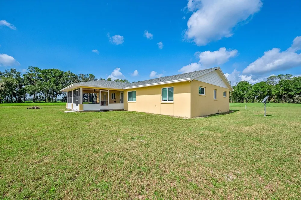 4261 NW 57TH COURT Chiefland, FL 32626