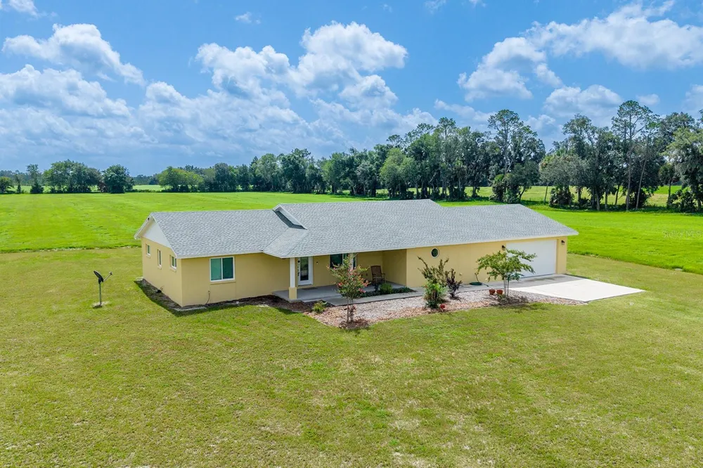 4261 NW 57TH COURT Chiefland, FL 32626