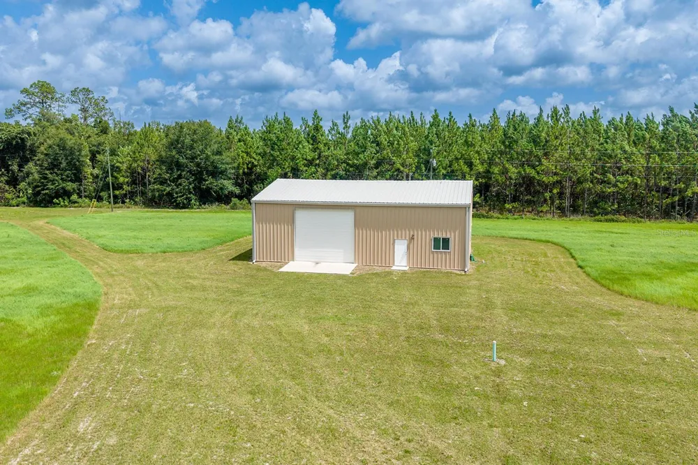 4261 NW 57TH COURT Chiefland, FL 32626