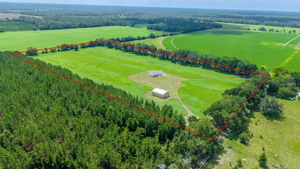 4261 NW 57TH COURT Chiefland, FL 32626