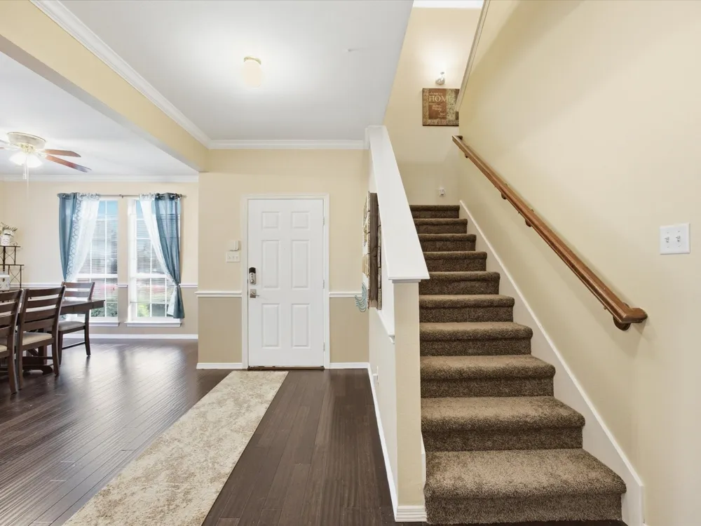 5004 Vaquero Drive Arlington, TX 76017