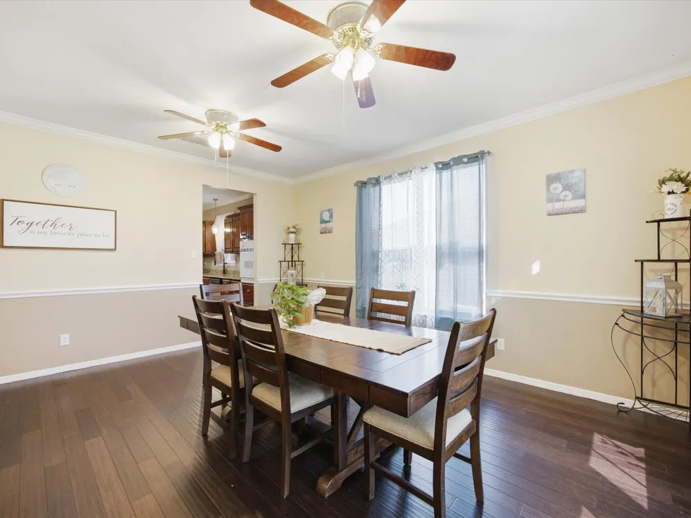 5004 Vaquero Drive Arlington, TX 76017