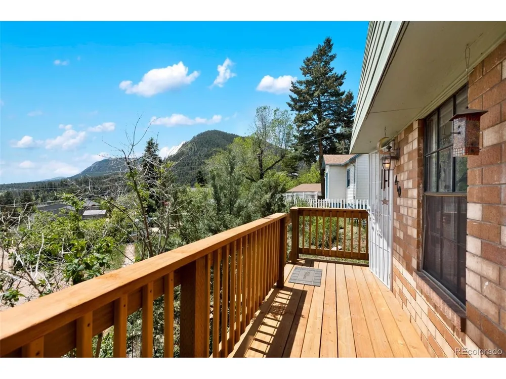 410 Thompson Place Palmer Lake, CO 80133