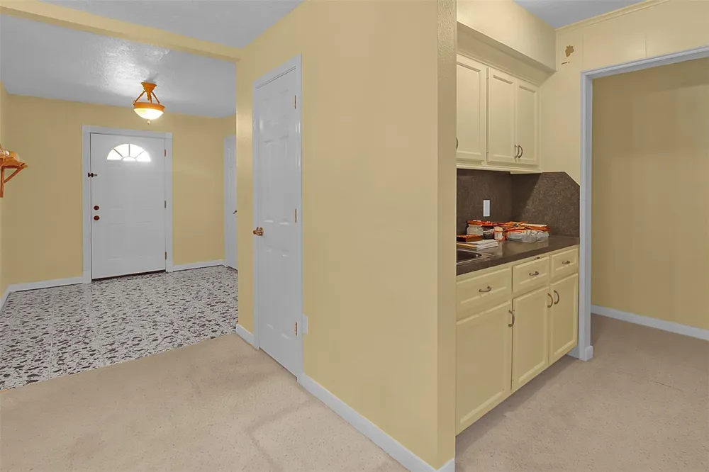 211 Rue Orleans Street Baytown, TX 77520