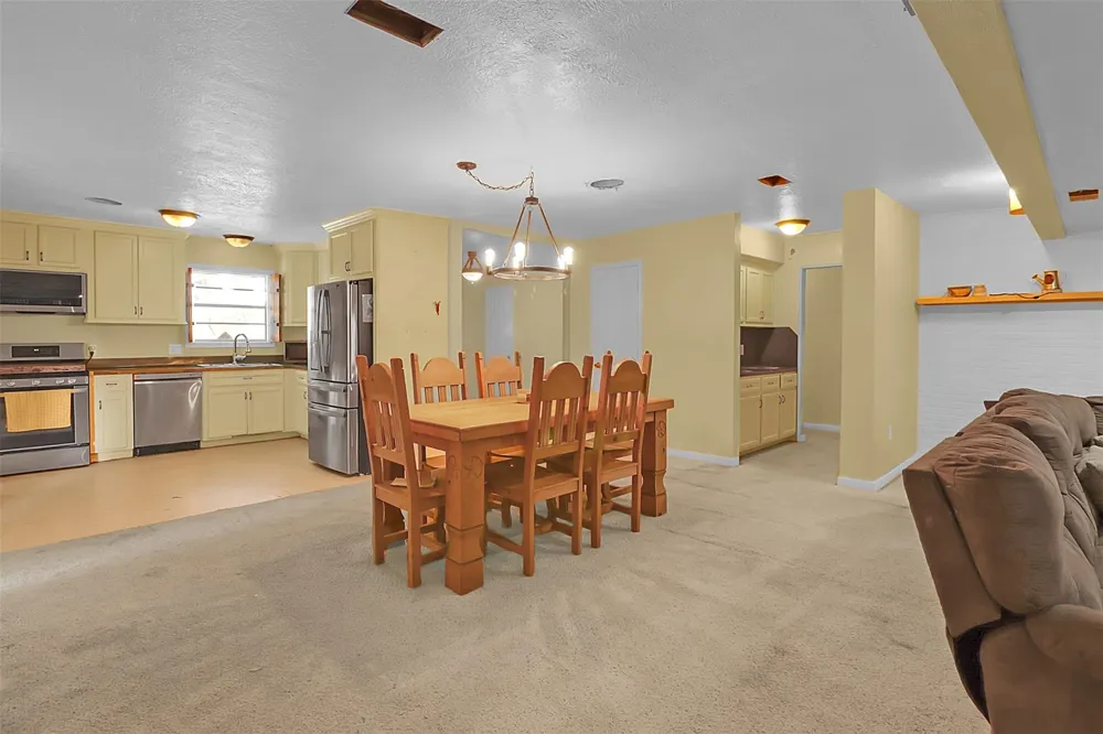 211 Rue Orleans Street Baytown, TX 77520