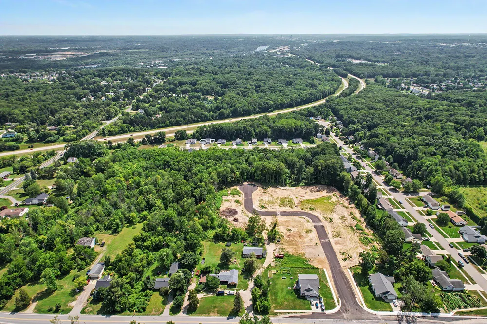 5982 Torres Avenue Comstock Park, MI 49321