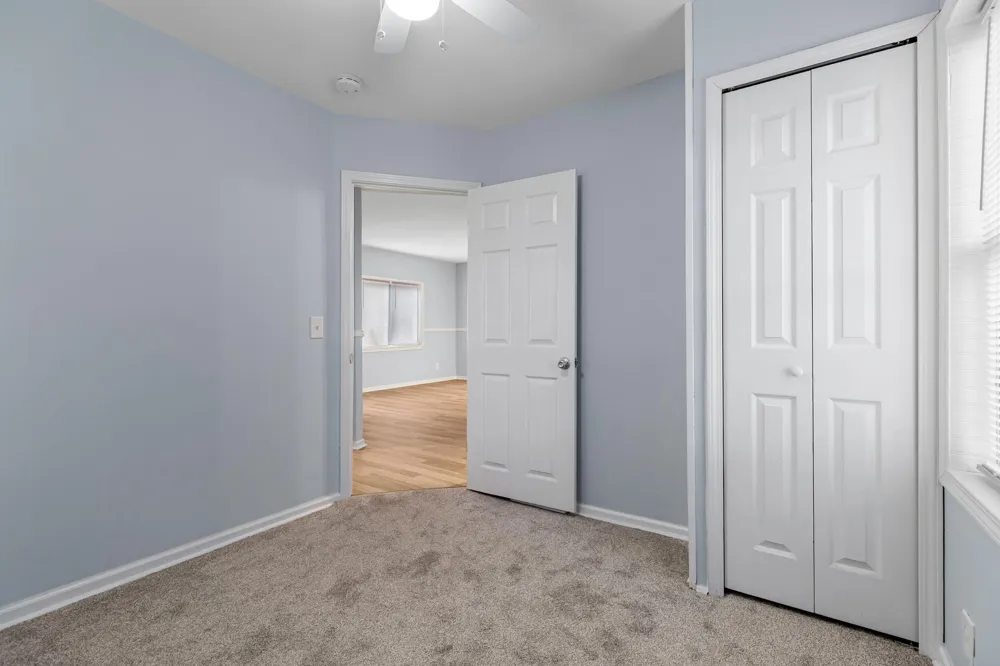 35809 Manila Avenue Westland, MI 48186
