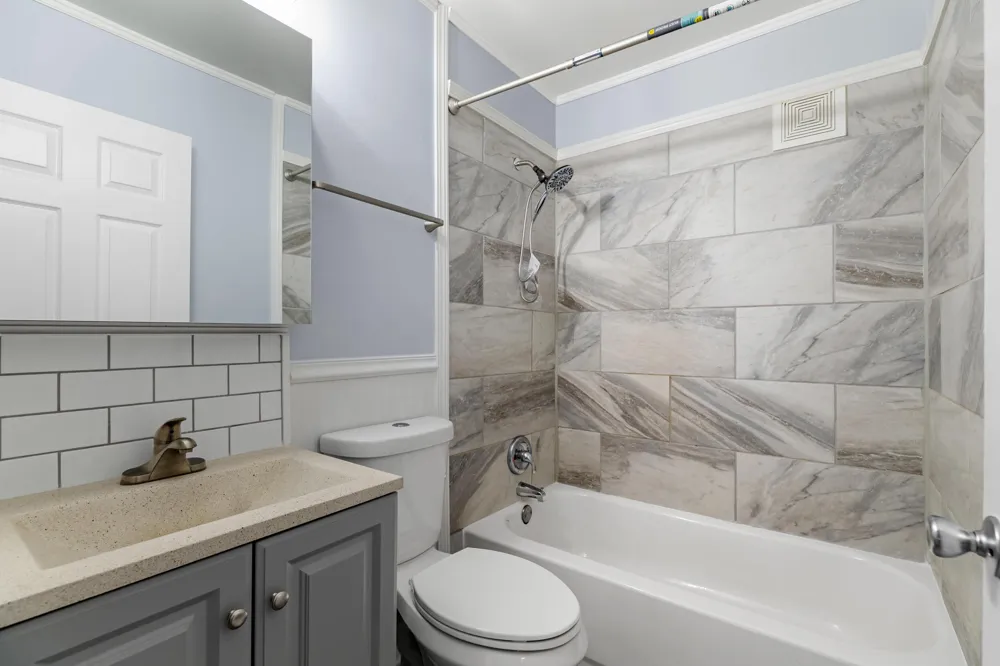 35809 Manila Avenue Westland, MI 48186