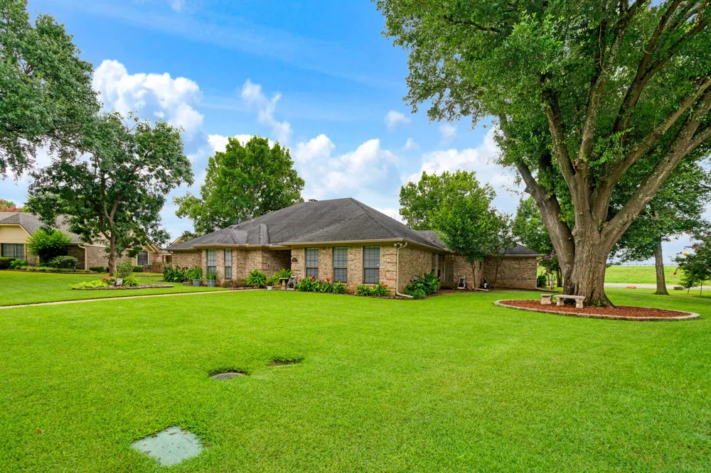 940 Brandyn Place Paris, TX 75462