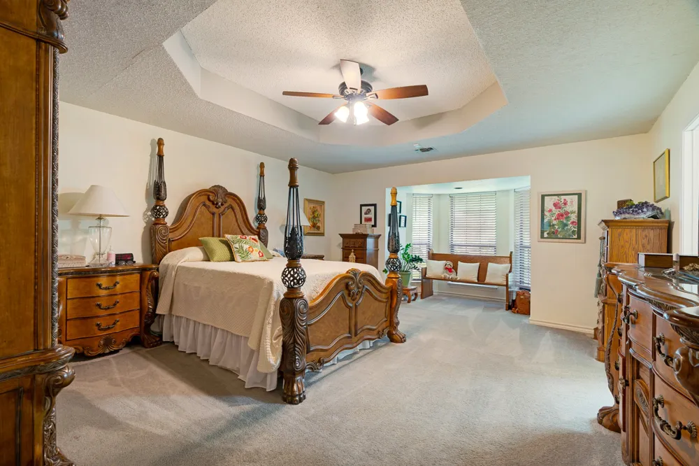 940 Brandyn Place Paris, TX 75462