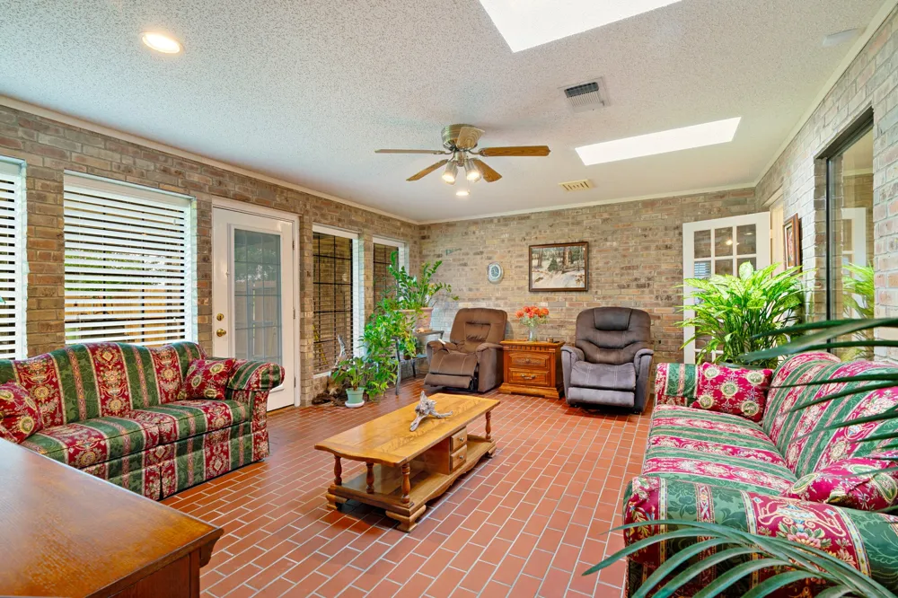 940 Brandyn Place Paris, TX 75462