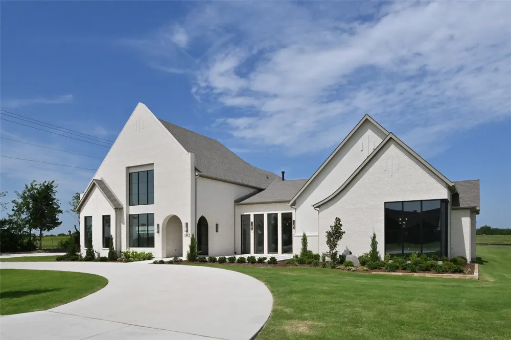 102 Deer Crossing Road Gunter, TX 75058