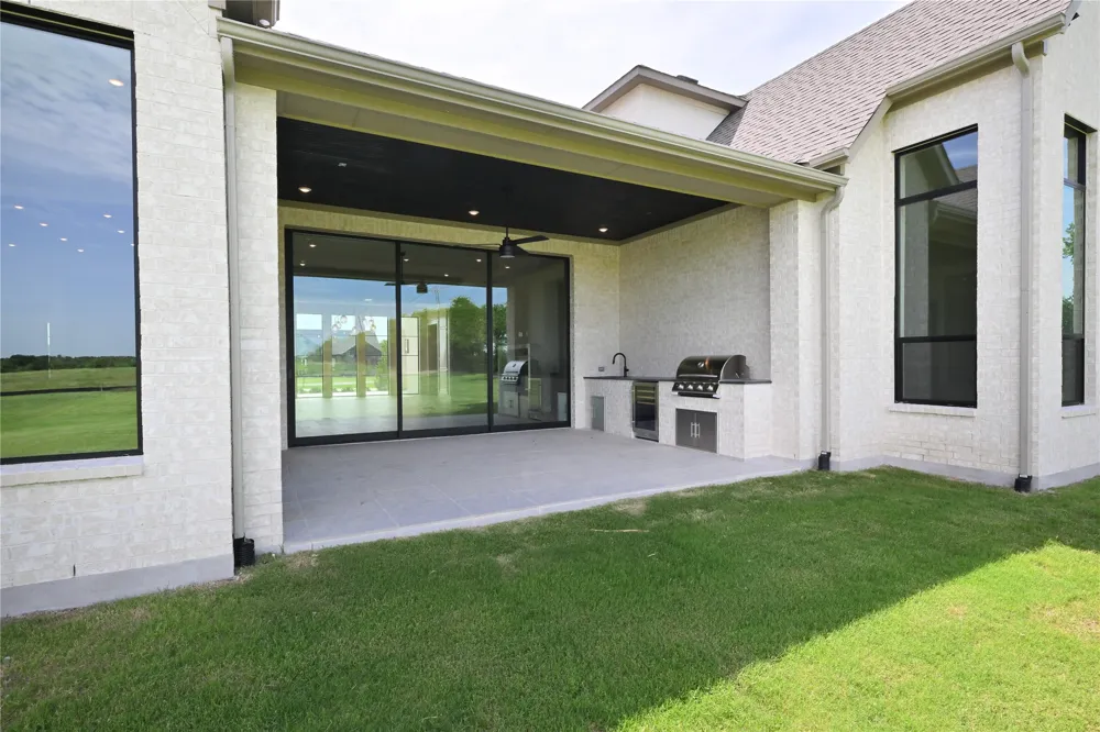 102 Deer Crossing Road Gunter, TX 75058