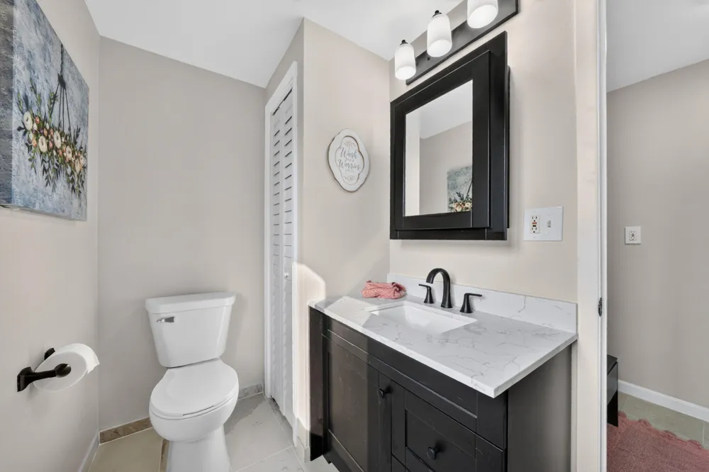1564 Charter Oak Drive Rochester Hills, MI 48309