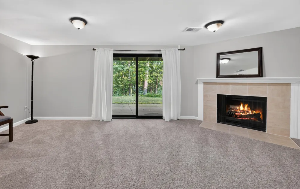 1564 Charter Oak Drive Rochester Hills, MI 48309