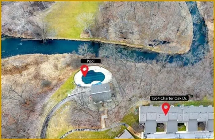1564 Charter Oak Drive Rochester Hills, MI 48309