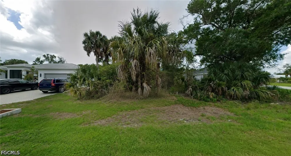 Strauss Avenue Port Charlotte, FL 33954