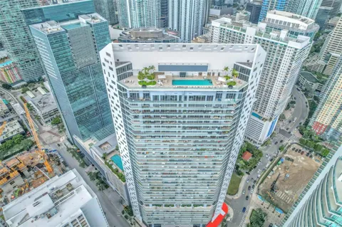 1300 Brickell Bay Dr #2005