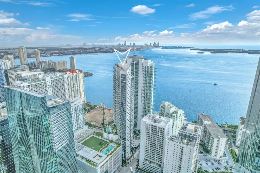 1300 Brickell Bay Dr #2005 Miami, FL 33131