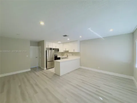 1903 SW 3rd Ave #1