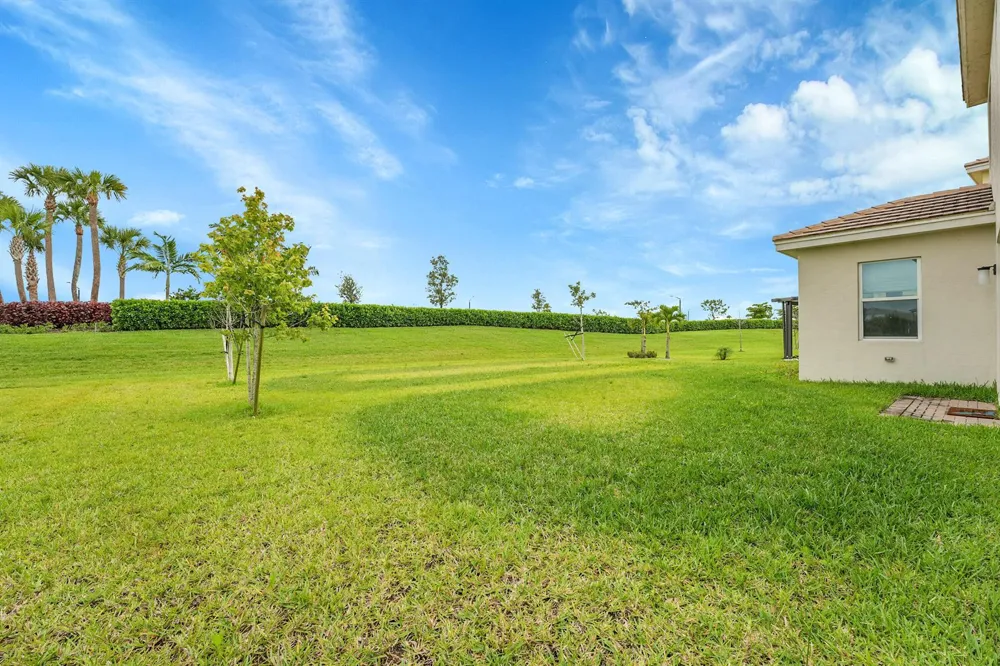 5530 Macoon Way Westlake, FL 33470