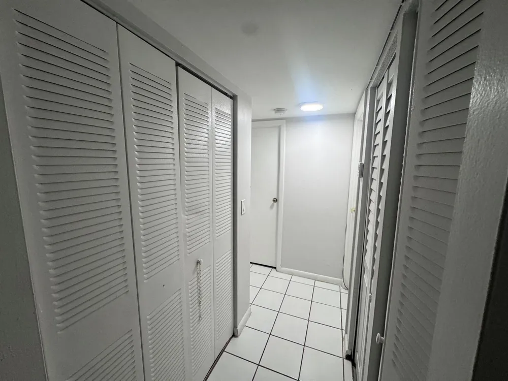 2830 SOMERSET DRIVE #104N Lauderdale Lakes, FL 33311
