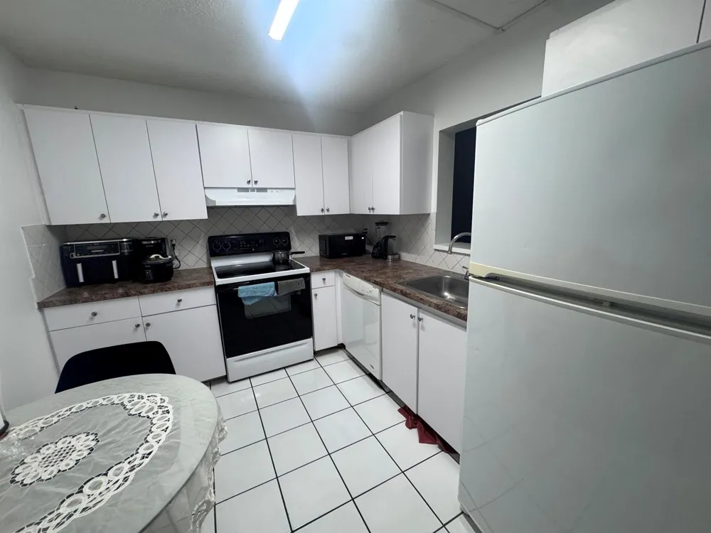 2830 SOMERSET DRIVE #104N Lauderdale Lakes, FL 33311